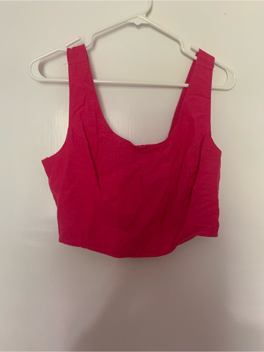 Women’s Pink Crop Tank Top